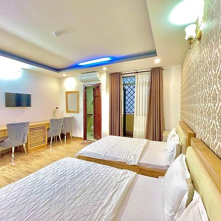 Helen Hotel & Apartment ブンタオ エクステリア 写真