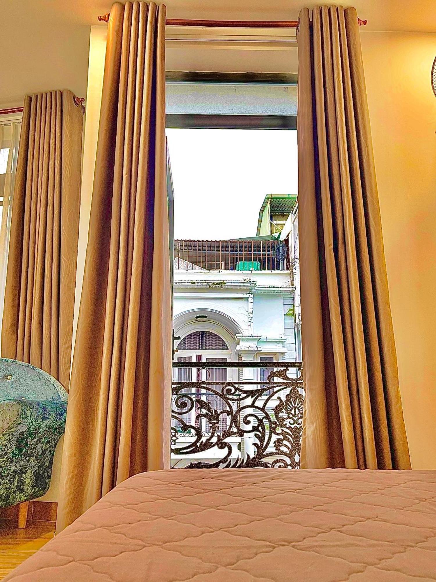 Helen Hotel & Apartment ブンタオ エクステリア 写真